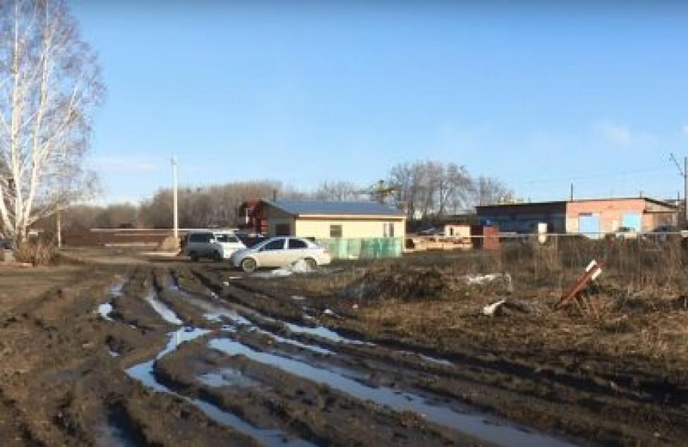 Грязевые ванны из-за распутицы вынуждены принимать жители Агролеса