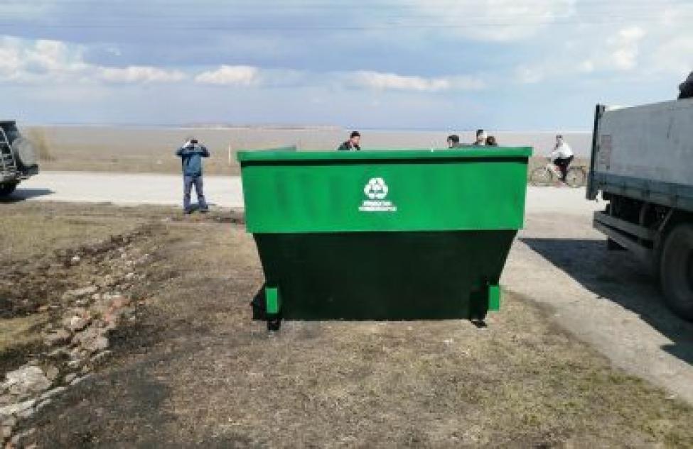 В Караканском бору установлены бункеры для накопления отходов