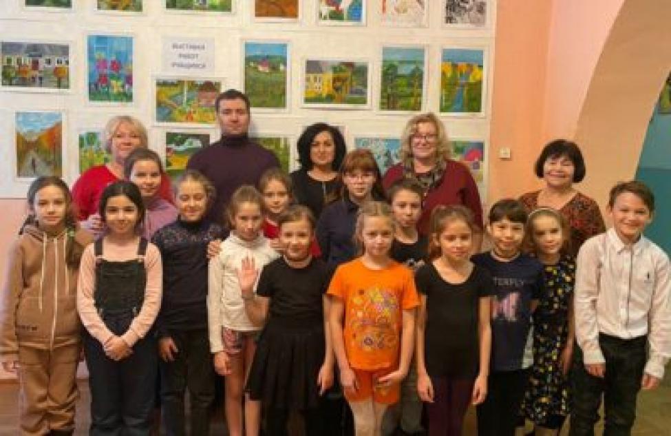 Депутат Максим Литвиненко помог открыть «Новые горИЗОнты» в селе Тальменка