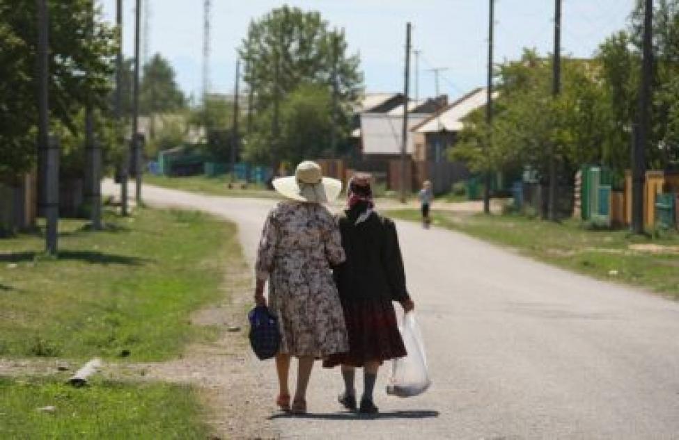 Надбавка сельским пенсионерам теперь сохранится и при переезде в город