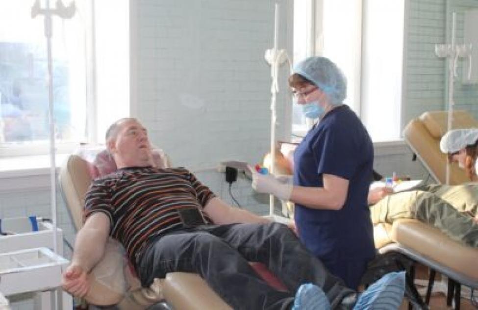 Искитимцы приняли участие в донорской акции по сдаче крови
