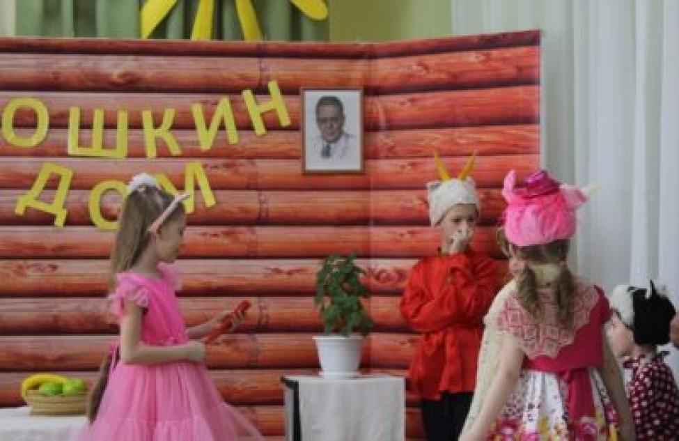 Более 26 тысяч рублей собрали дети для ребенка с ДЦП в Искитиме