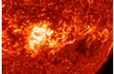 Выброс большого плазменного волокна с поверхности Солнца произошел 3 апреля