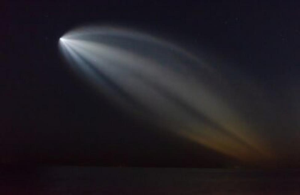 Светящуюся «медузу» в небе увидели жители Новосибирской области