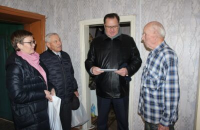95-летний юбилей отметил участник войны из Искитима Зиновий Журавлев