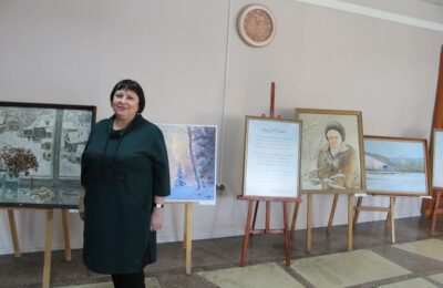 Выставочный зал открылся в коридорах администрации Искитима