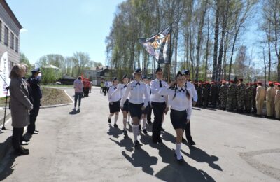 Школьники Искитимского района состязались в военно-спортивной игре