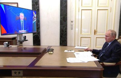 Президент Путин поддержал губернатора Травникова и пожелал ему удачи