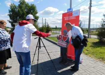 На фестивале в Линево Первые из села Тальменка провели фотосессию. Фото Анны Зубаревой