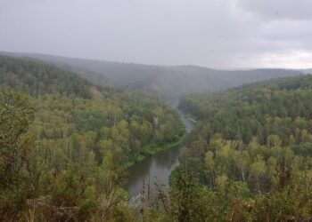 Будет переменная облачность.  И дождливо. Фото Анны Зубаревой