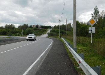 Отремонтировали больше километра дороги. Фото Анны Зубаревой