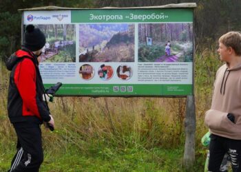 Обновили стенды на маршруте. Фото группы НоVосибирская ГЭС