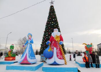 Новогодняя Елочка в парке Линево. Фото Анны Зубаревой