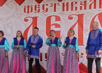 Фото редакции. Ансамбль русской песни из пос. Листвянский