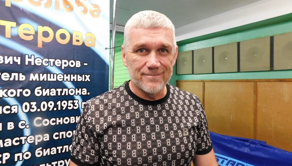 Павел Лисенков на турнире по стрельбе. Фото Анны Зубаревой
