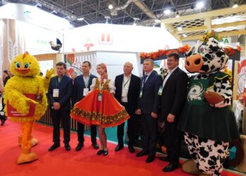 Делегация Искитимского района на форуме. Фото Анны Зубаревой