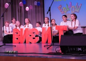 На театральном ералаше. Фото Анны Зубаревой