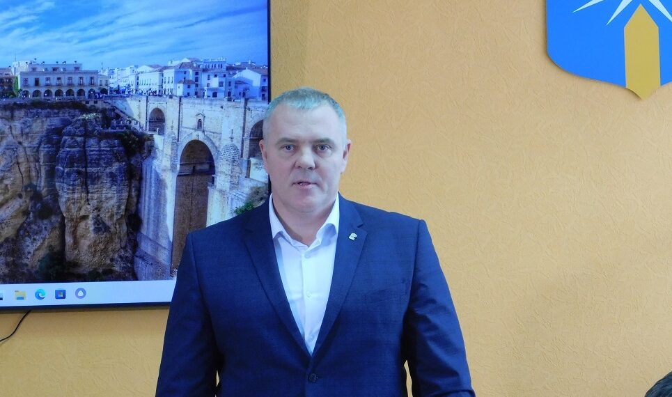 Леонид Фомичев избран главой Линево. Фото Анны Зубаревой