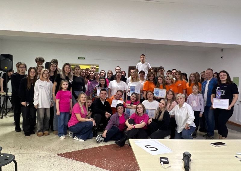 Фото пресс-службы Эл-6 Новосибирск и отдела молодежной политики администрации Искитимского района