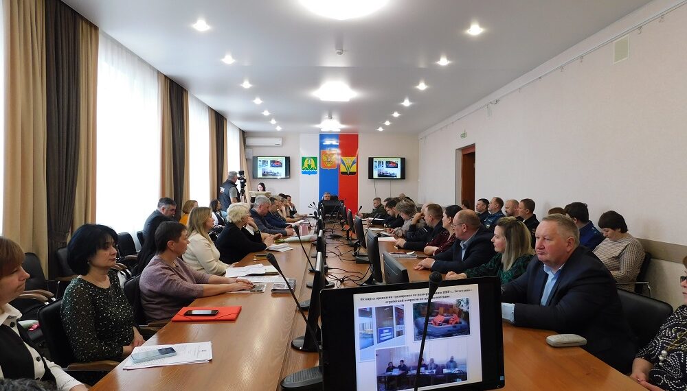 Заседание комиссии. Фото Анны Зубаревой