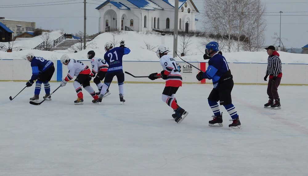 "Рыси" и "Мужество". Фото Анны Зубаревой