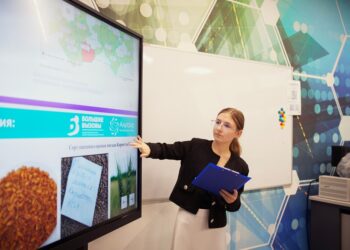 Фотография группы Региональный центр «Альтаир»
с защиты проектов на региональном финале "Больших  вызовов"