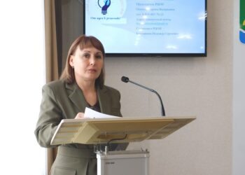 Марина Оленева рассказала о грантах на Часе контроля. Фото Анны Зубаревой