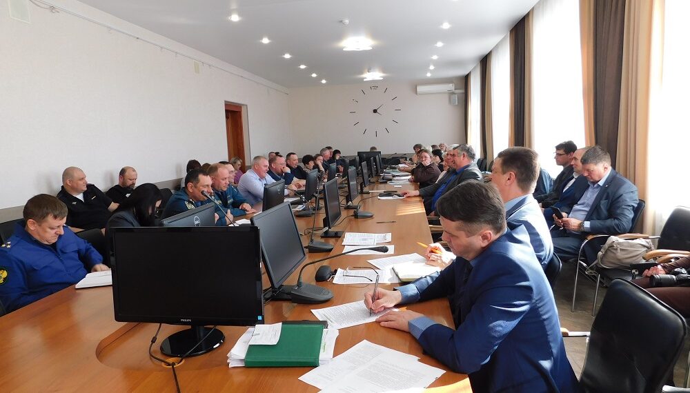 На комиссии . Фото Анны Зубаревой