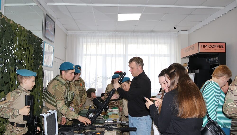 На смотре-конкурсе. Фото Анны Зубаревой