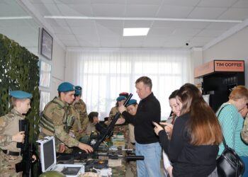 На смотре-конкурсе. Фото Анны Зубаревой