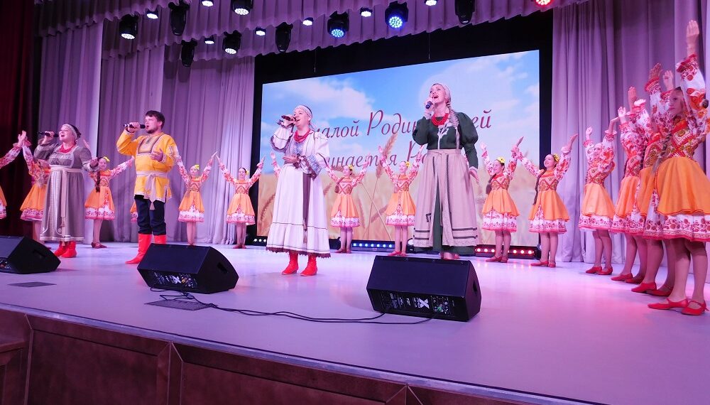 Фестиваль, посвященный Дню России в Искитимском районе. Фото Анны Зубаревой
