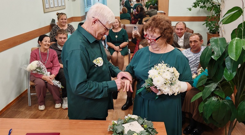 Фото отдела ЗАГС Искитимского района