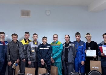 Участники конкурса. Фото Молодежь Искитимского района